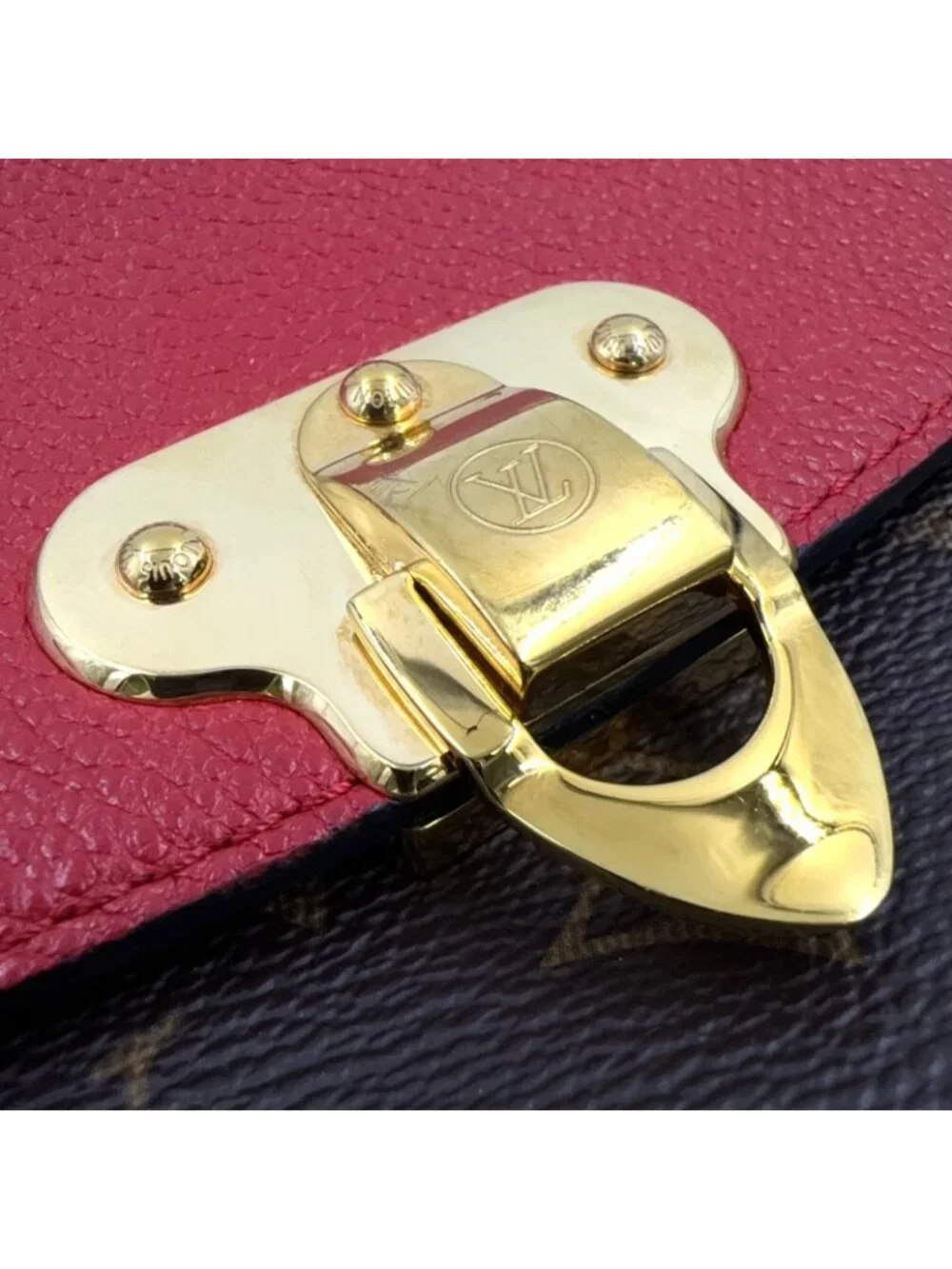 Louis Vuitton Monogram Sunplaseed Leather Brown Red Shoulder Bag Gold